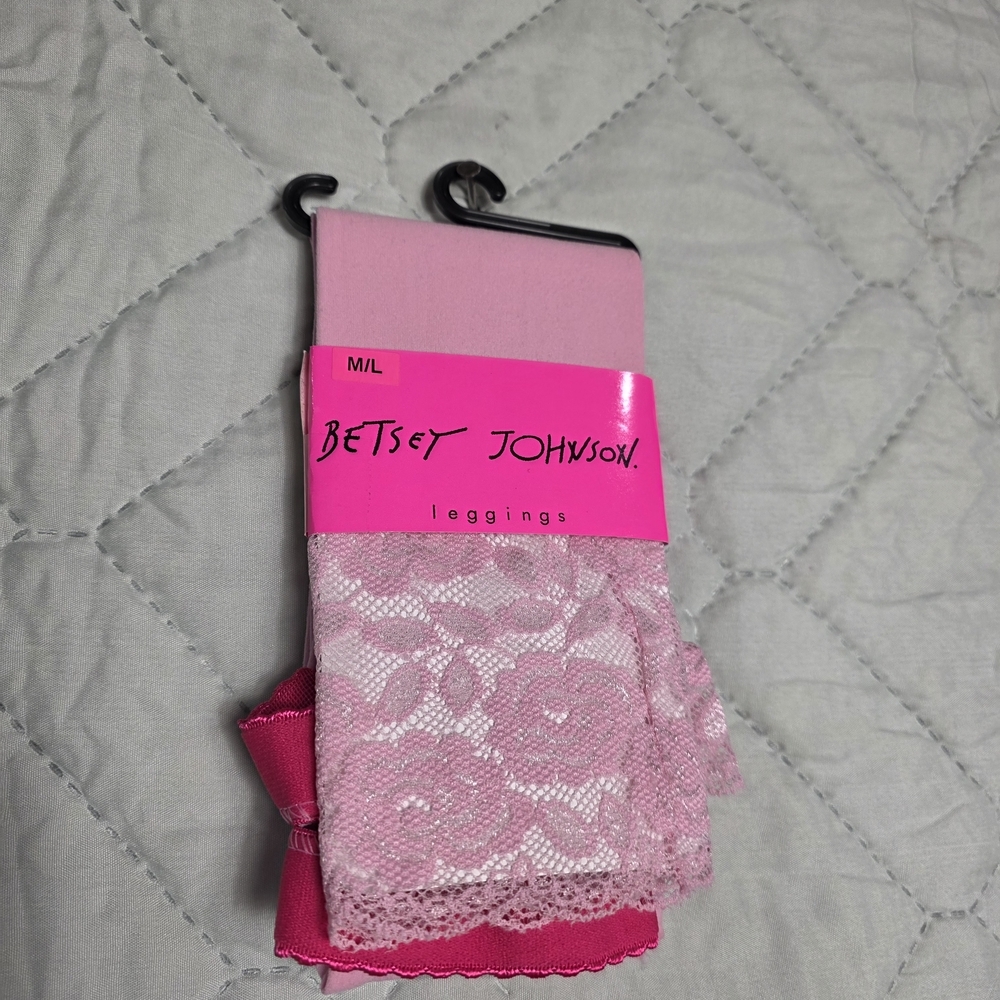 Betsey Johnson Pink Lace Leggings Sz M/L - Picture 1 of 6